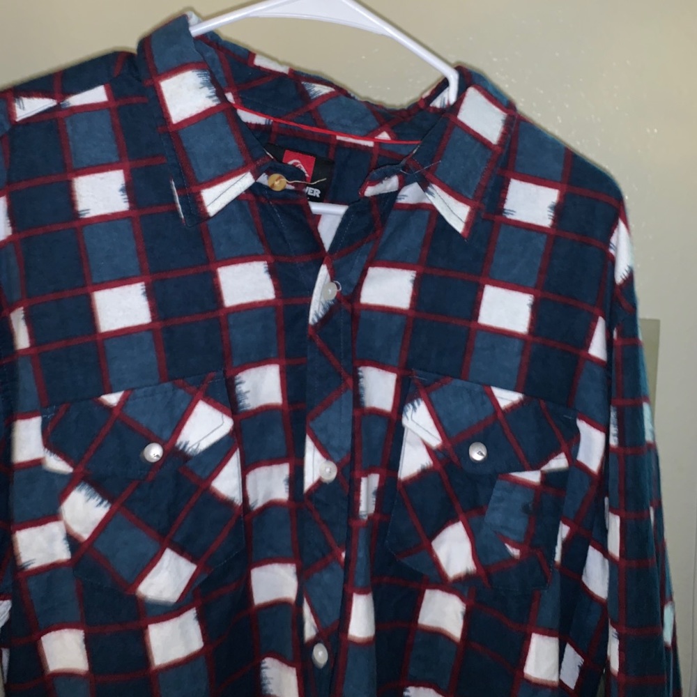 Quicksilver casual dress shirt